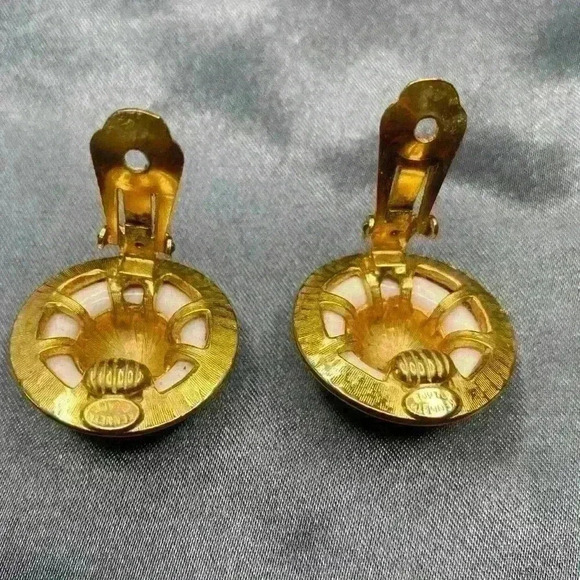 Kenneth Jay Lane KJL Vintage 90s Era Custom Costume Jewelry Earrings Clip-ons - Picture 3 of 3